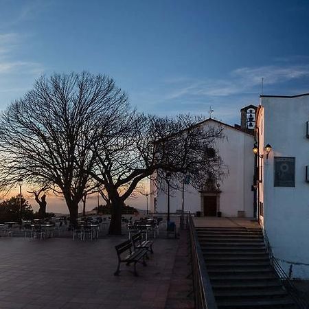 Hostatgeria Restaurant Els Angels Hotel Мадреманя Екстериор снимка